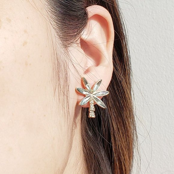 ✿3for$10✿ Festive Palm Tree Stud Earrings by Aldo - Picture 4 of 4